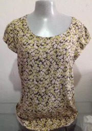 Blusa manga curta Estampada Florida