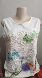 Blusa Branca Feminina Estampada com Borboletas