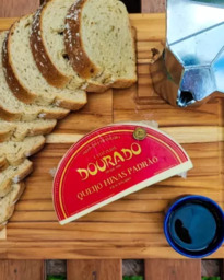 Queijo Minas Padrão Dourado