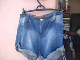 Short Jeans