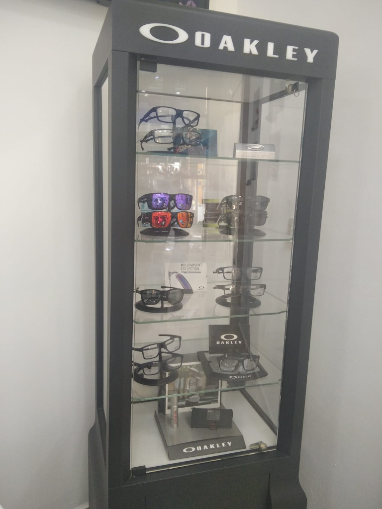 Oakley - Óculos de Sol com desconto