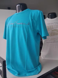 Camiseta Azul Estampada