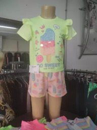 Conjunto Kukiê Menina Blusa + Short