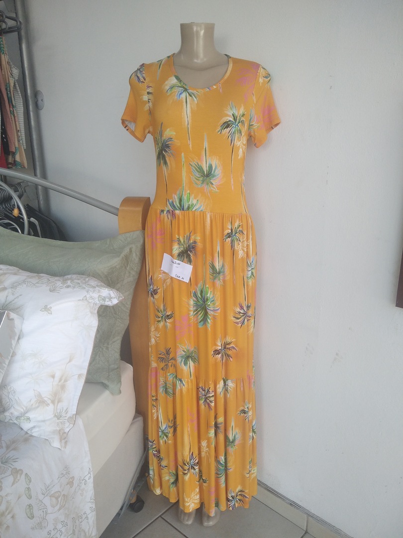 Vestido Amarelo Florido