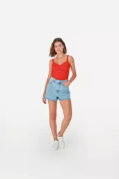 Conjunto Regata e Shorts Feminino