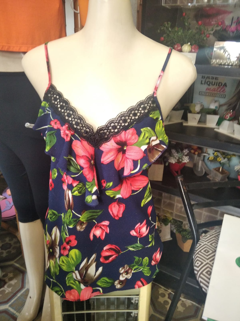 Blusa de Alça Estampa de Flores