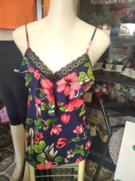 Blusa de Alça Estampa de Flores
