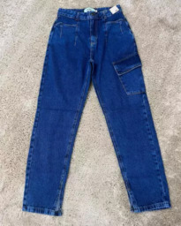 Calça Jeans Com Bolso Lateral