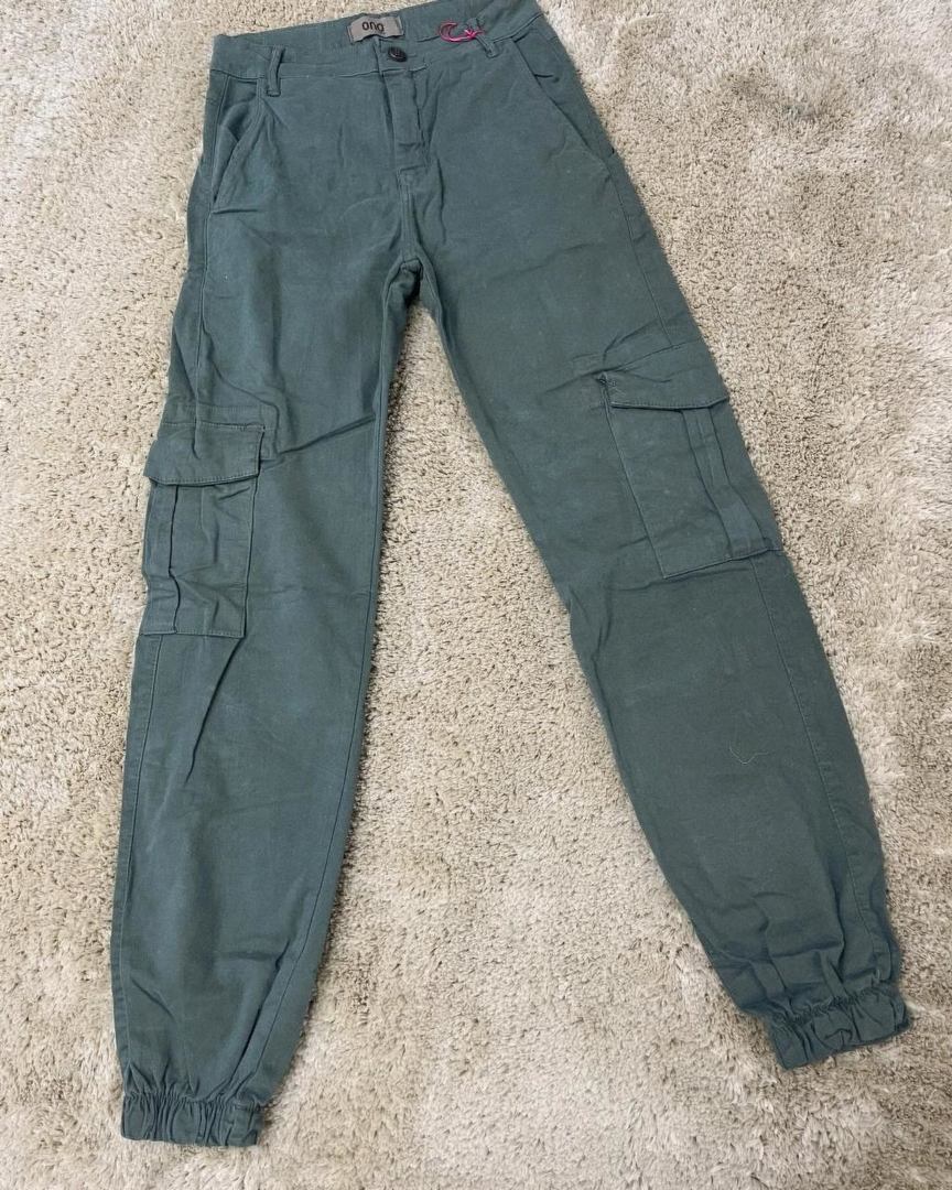 Calça Cinza