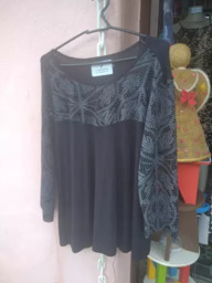 Blusa de Manga comprida Com detalhe