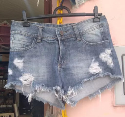 Short Jeans