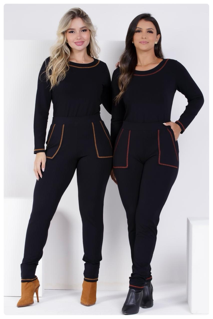 Conjunto com Detalhes Vermelhos