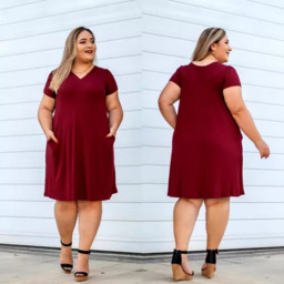 Vestido Plus Size Curto Midi com Bolsos