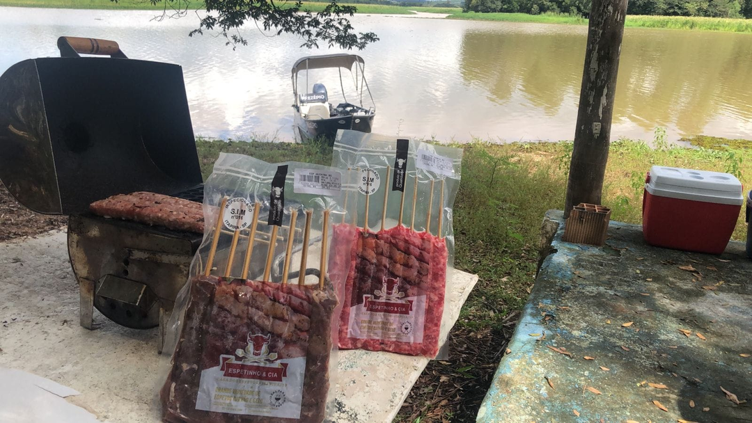 Faça seu Churrasco com a Espetinho & Cia