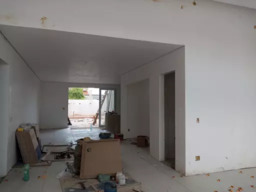 Terreno com Construção - Conheça nossos Imóveis!