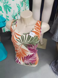 Regata Feminina com Estampas