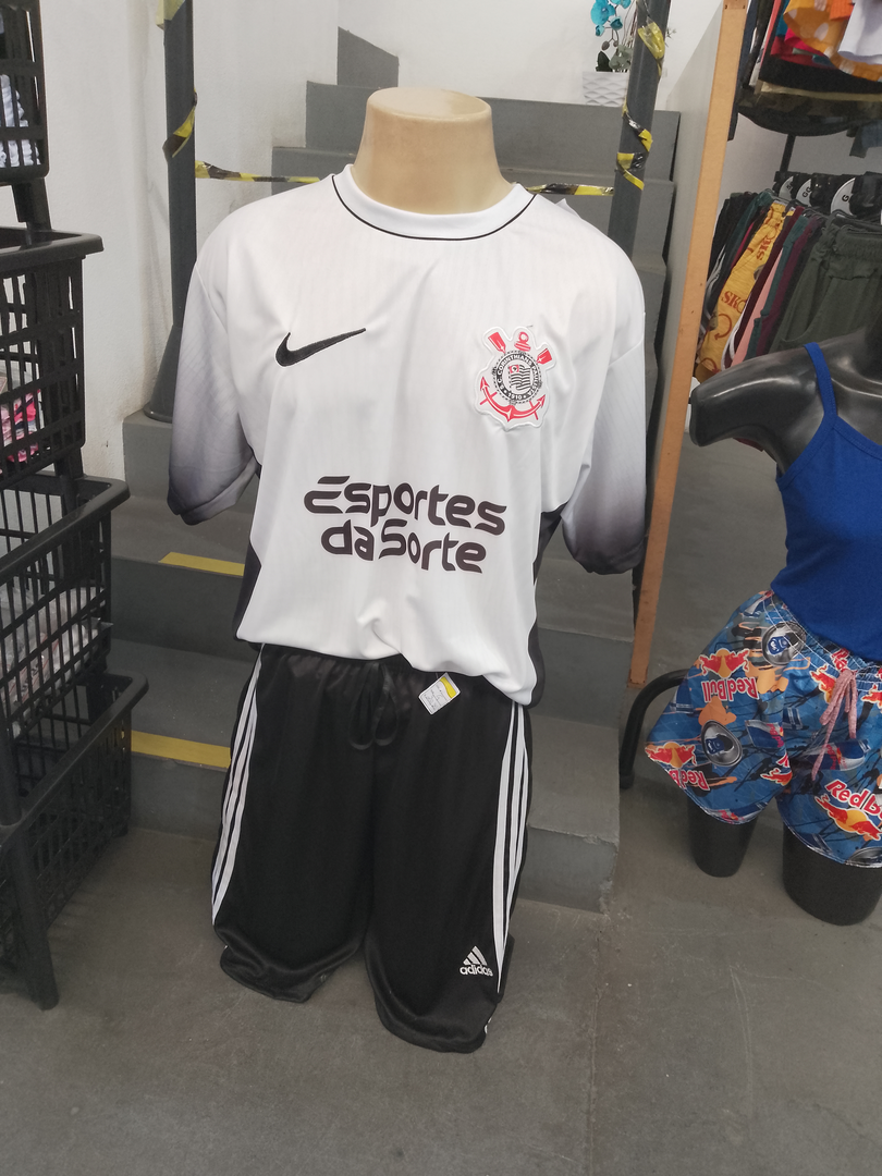 Camisa Corinthians e Bermuda