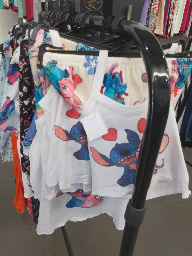 Variedade de Blusinhas