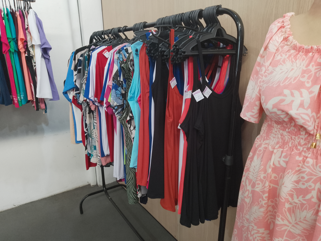 Blusinhas e Blusas Femininas Variadas