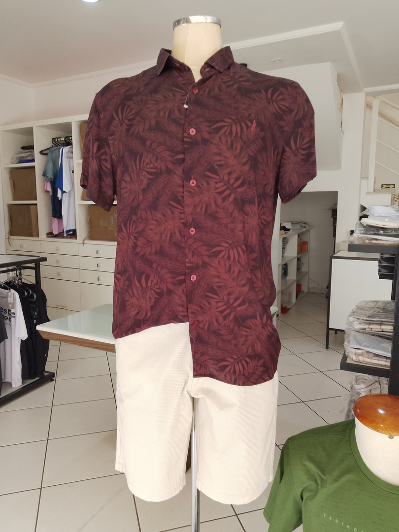 Camisa Estampada e Bermuda