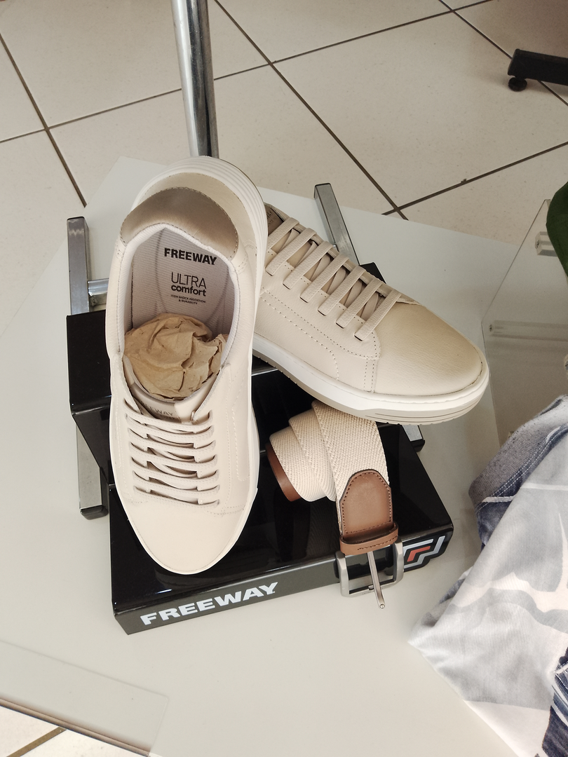 Sapatênis Freeway Tradicional com Cadarço em Elástico Masculino Branco