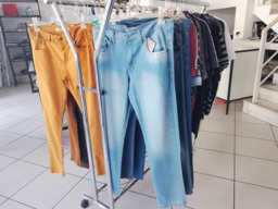 Calças Jeans Modelos Variados