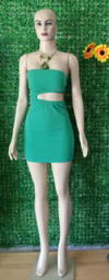 Vestido Tomara que Caia com Fenda Lateral