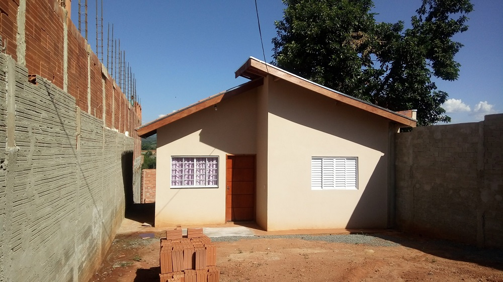 Terreno + Construção!