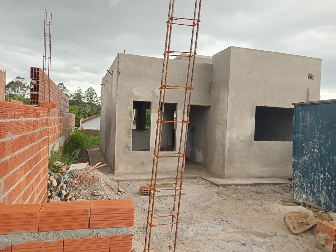 Terreno + Construção!