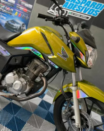 Faixas personalizadas para motos  Envelopamento em geral  Adesivos personalizados