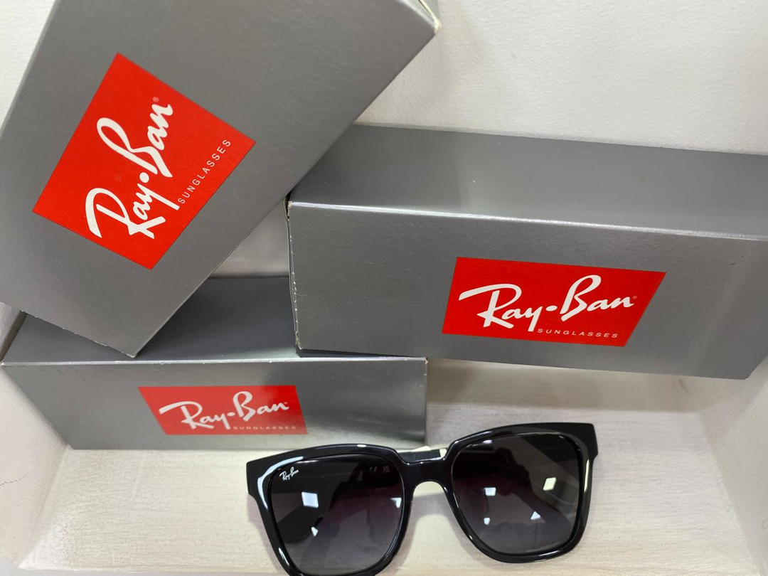 PROMOÇÃO Óculos de Sol Ray-Ban com 20% desconto!