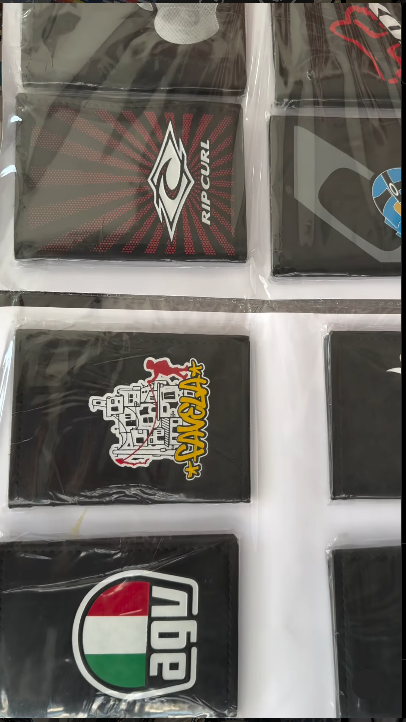 Carteira personalizadas você só encontra na Gaspardi Adesivos