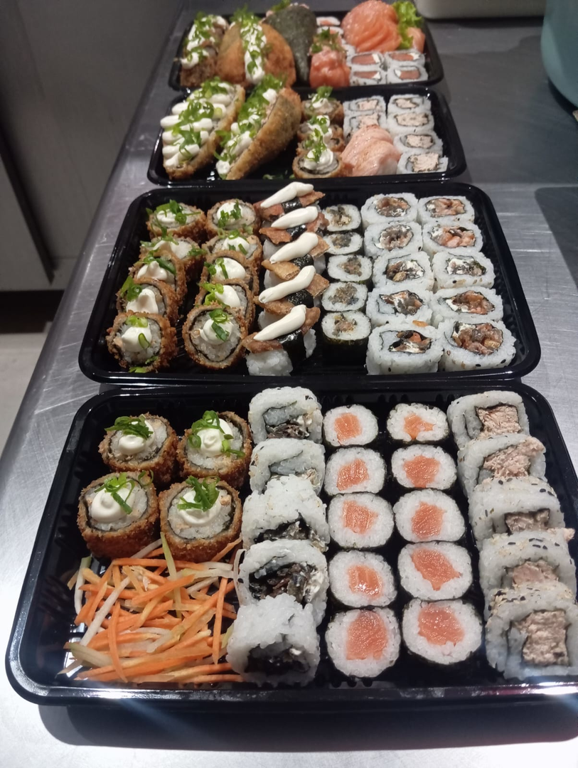 Banquete de Sushi Variado