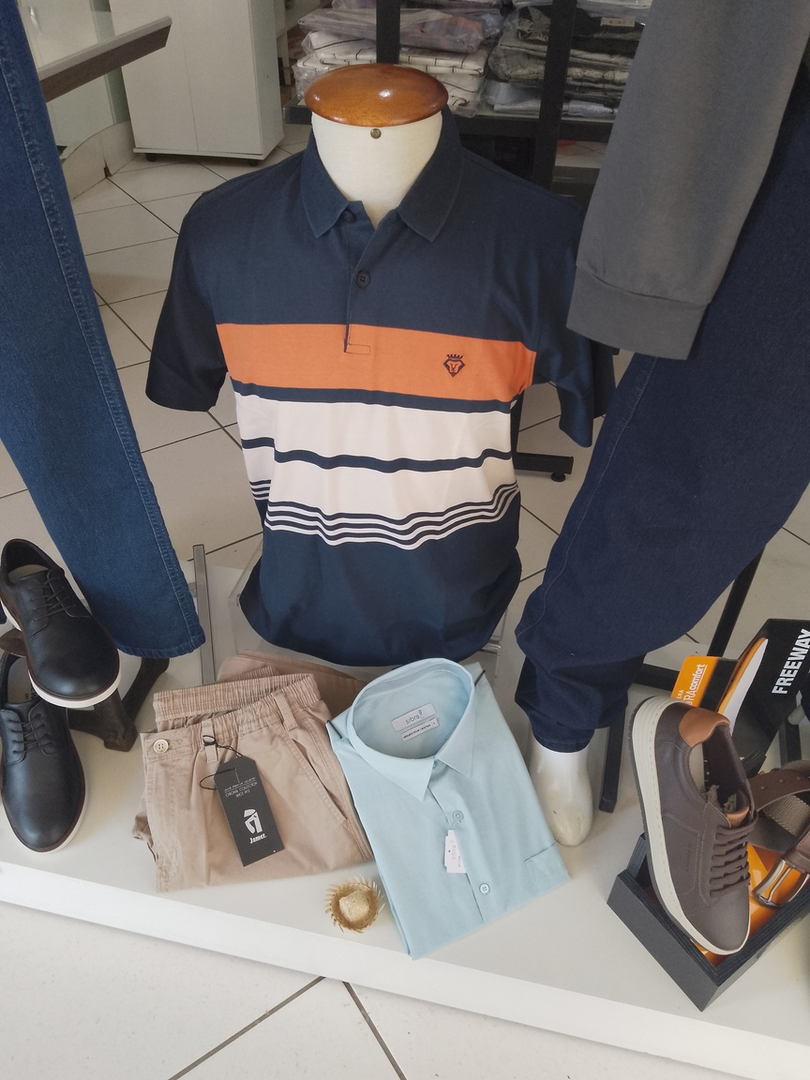 Camisa Polo Com Bolso Clássica