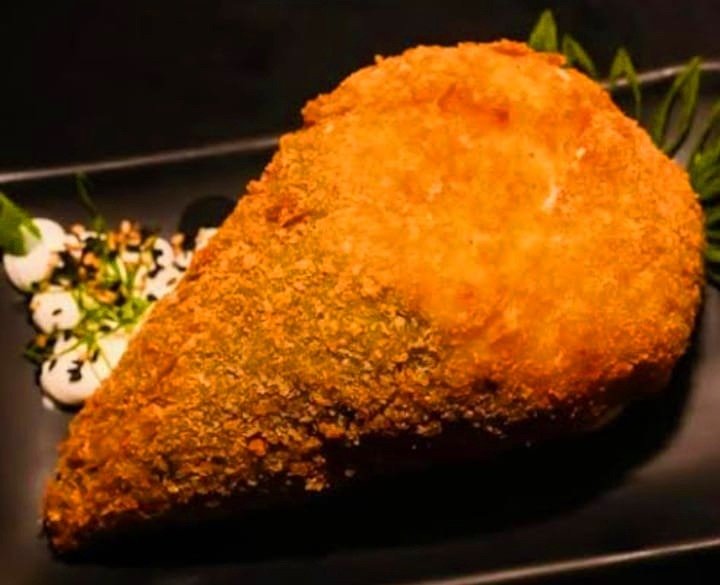 Compre um Temaki Holl e ganhe 10 Hot Holl