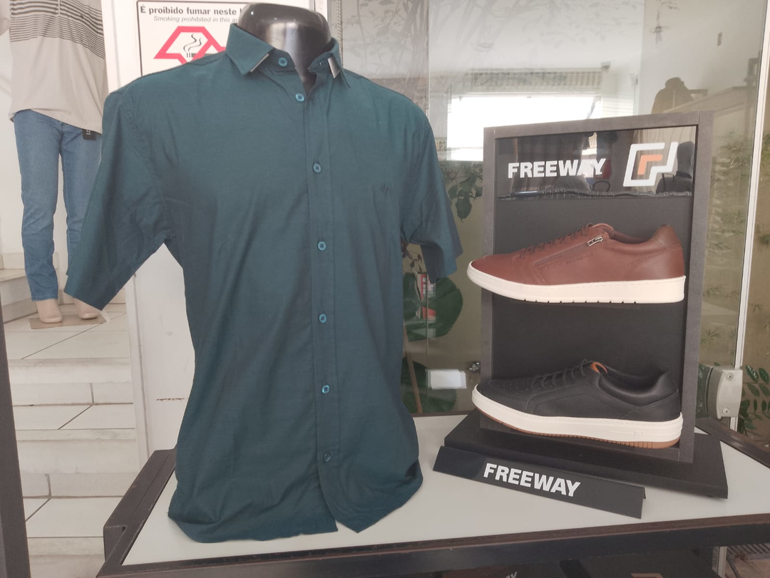 Camisas Sociais e Sapatenis