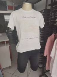 Camisetas e Bermudas