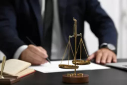 Escritório Jurídico Colosso & Associados